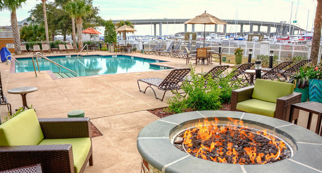 Courtyard Charleston Waterfront Hotel Luaran gambar